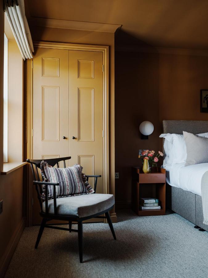 Leighton House - Boutique Guesthouse Bath Exterior foto A bedroom at the Hotel