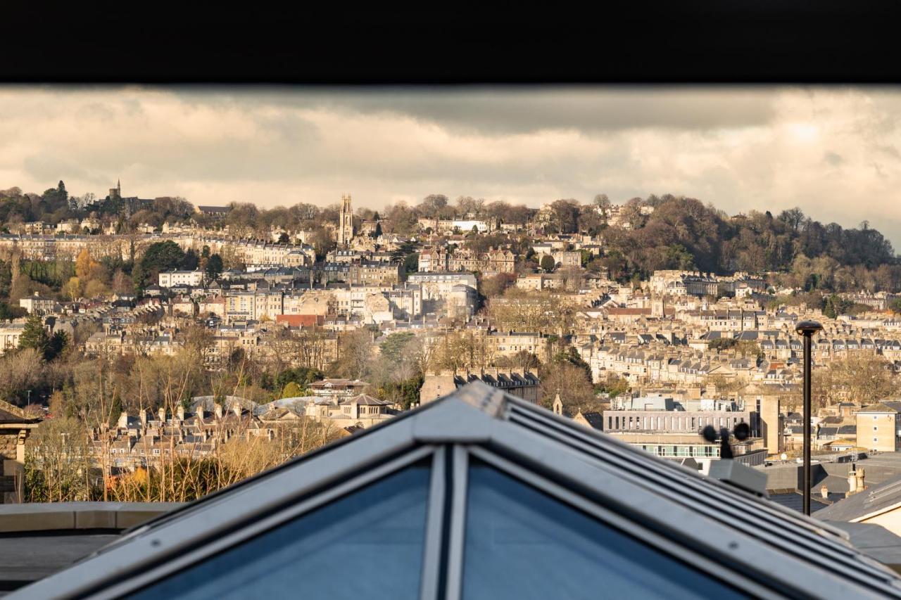 Leighton House - Boutique Guesthouse Bath Exterior foto View of Bath from the Bath and Wells Cathedral